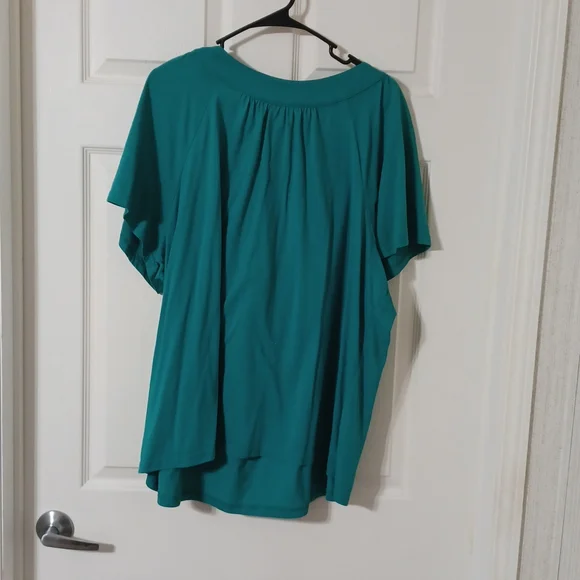 Top - Picture 4 of 4